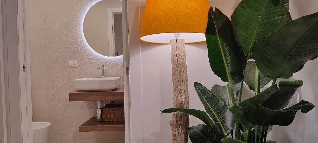 Almari Bed & Breakfast Cagliari Bagian luar foto