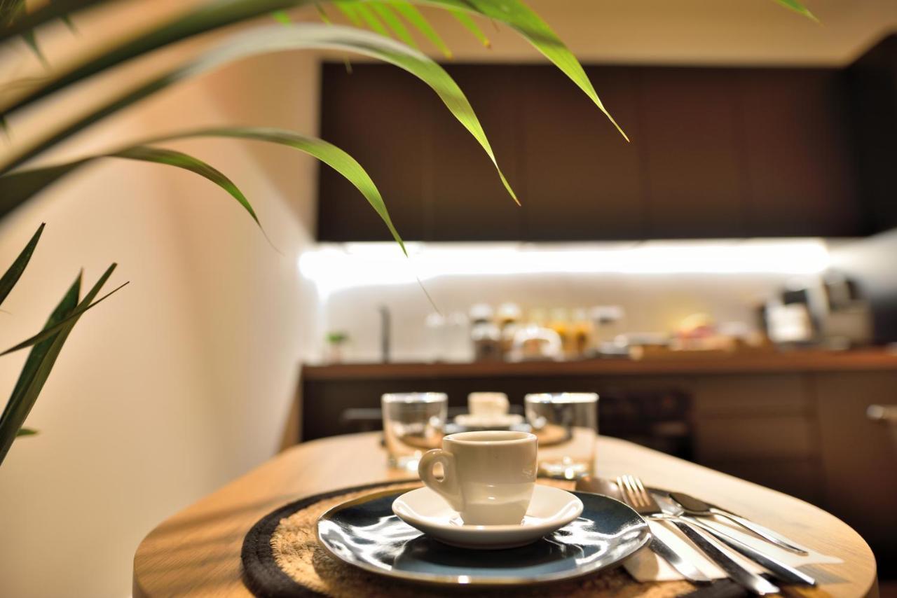 Almari Bed & Breakfast Cagliari Bagian luar foto